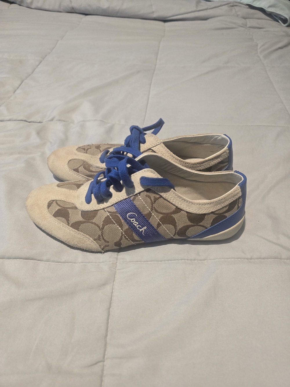 Coach Baylee Beige Logo-Print Sneakers with Blue Accents